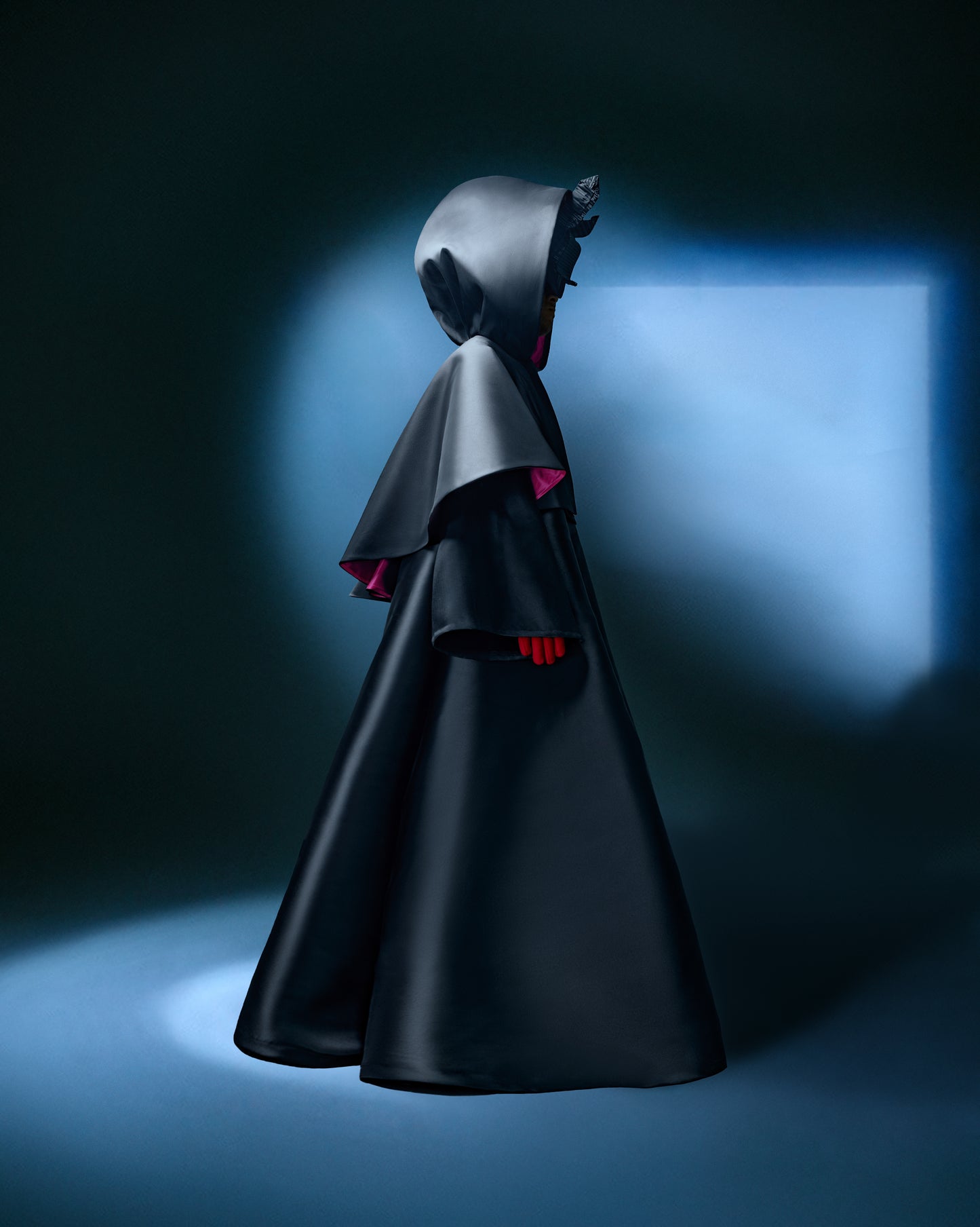 LA NOIRE COAT