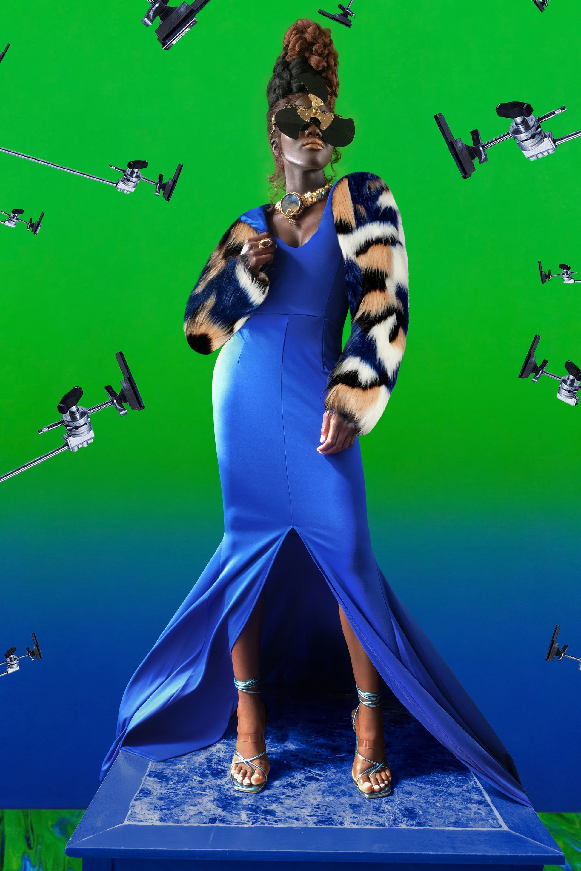 BLEUE LA ROBE de COCKTAI GOWN WITH BALERO Fox FUR JACKET 36 / Multi Colors/Navy Blue / Spandex/Jacquard Faux Fox FUR BLEUE LA ROBE de COCKTAI GOWN WITH BALERO Fox FUR JACKET 36 / Multi Colors/Navy Blue / Spandex/Jacquard Faux Fox FUR